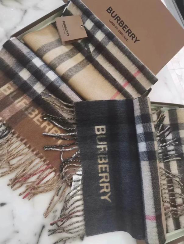 Burberry Scarf 168X30cm 100%羊绒 E122103